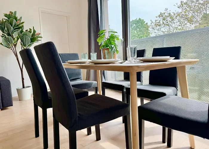 Modern Stylish Luxury With Parking דירה *