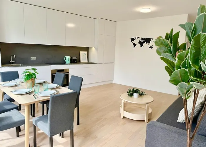 דירה Modern Stylish Luxury With Parking