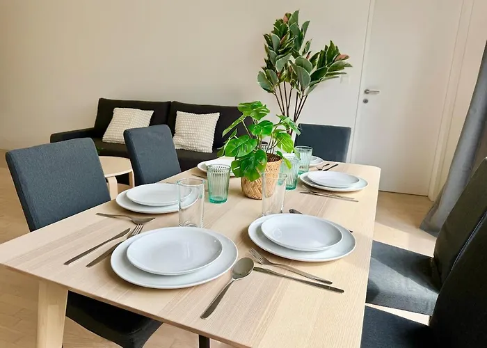 דירה Modern Stylish Luxury With Parking *