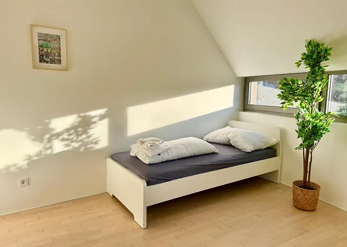 Modern Stylish Luxury With Parking דירה וינה